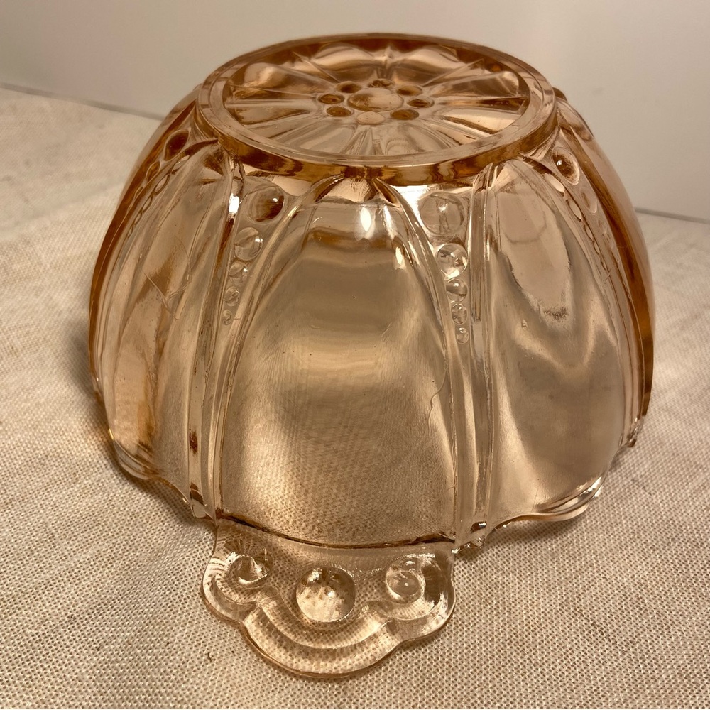 Anchor Hocking Oyster and Pearl Pink Bon Bon Bowl Dish Depression Glass Art Deco - Picture 7 of 16